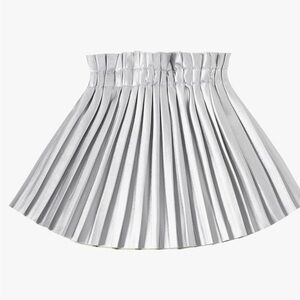 Kids girls Welaken size 6/7 silver PU‎ leather pleated skirt.